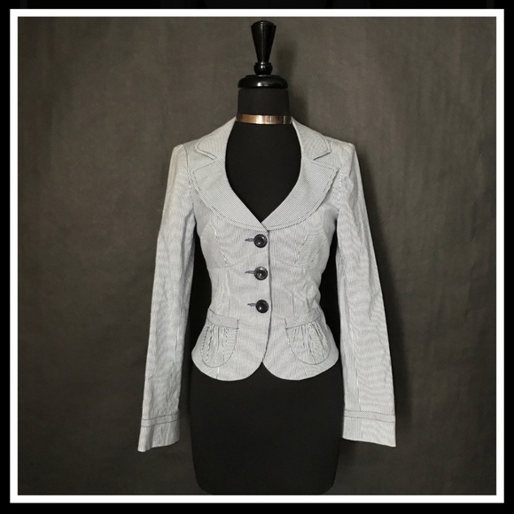 Nanette Lepore Jackets & Blazers - NANETTE LEPORE JACKET
